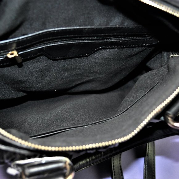 NWT! Austin & York Quilted Black Vegan Leather Crossbody Bag - Picture 6 of 8